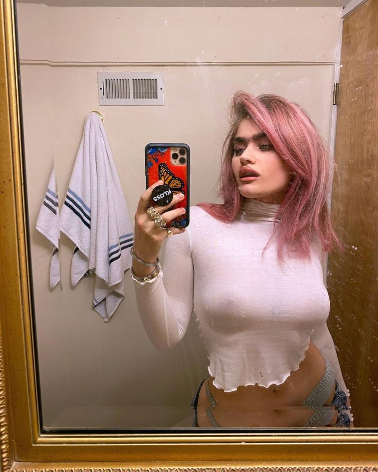 Sophia Hadjipanteli seethrough and sexy (29 pics)