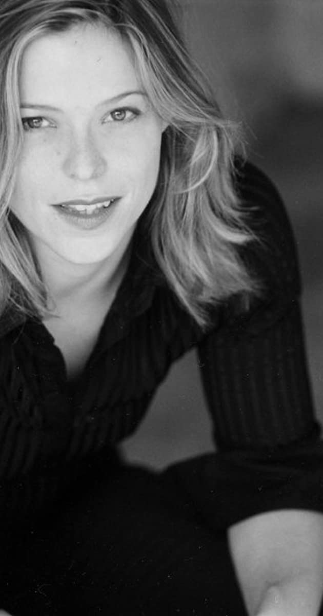 Ariadne Shaffer leaked sextape and sexpics (23 pics – 2 videos)