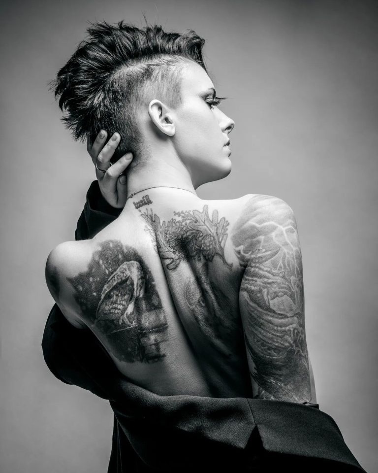 German tattoo model in explicit sex scenes (3 videos – bonus pics)(updated)