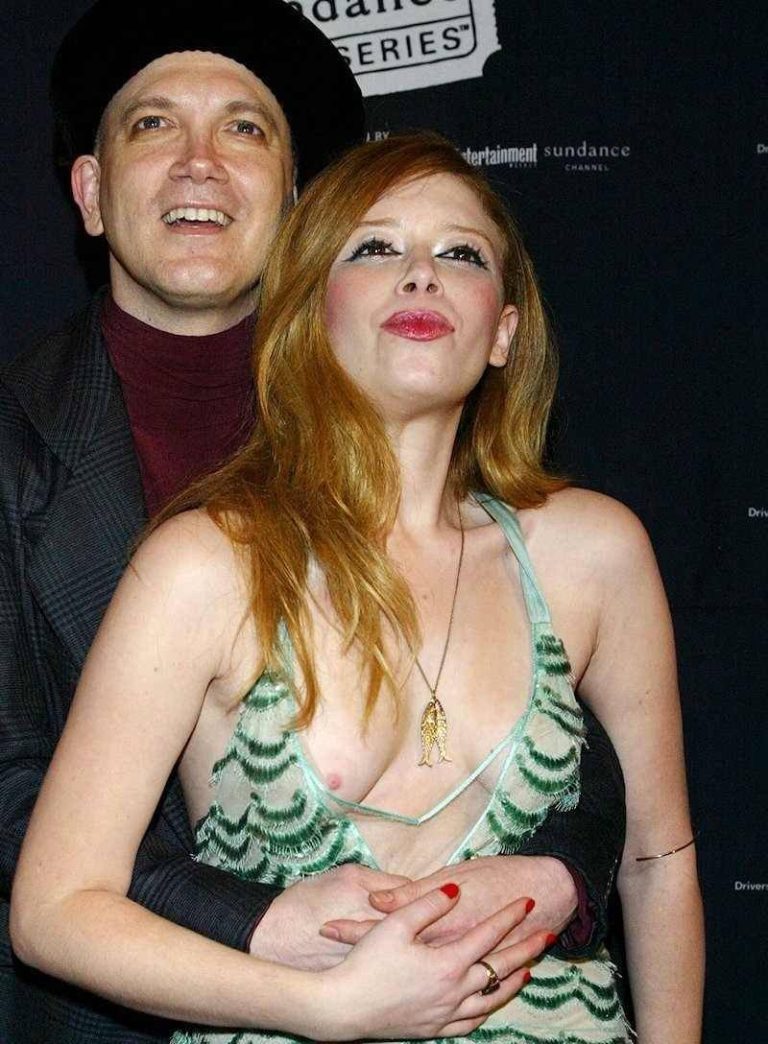 Natasha Lyonne nude and sexy (27 pics – 4 HD videos)
