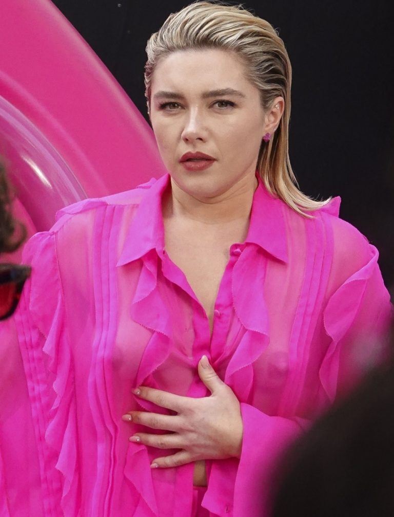 Florence Pugh shows her nipples (again) in seethrough dress (25 pics)